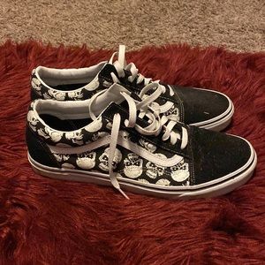 Vans glow in the dark skull design